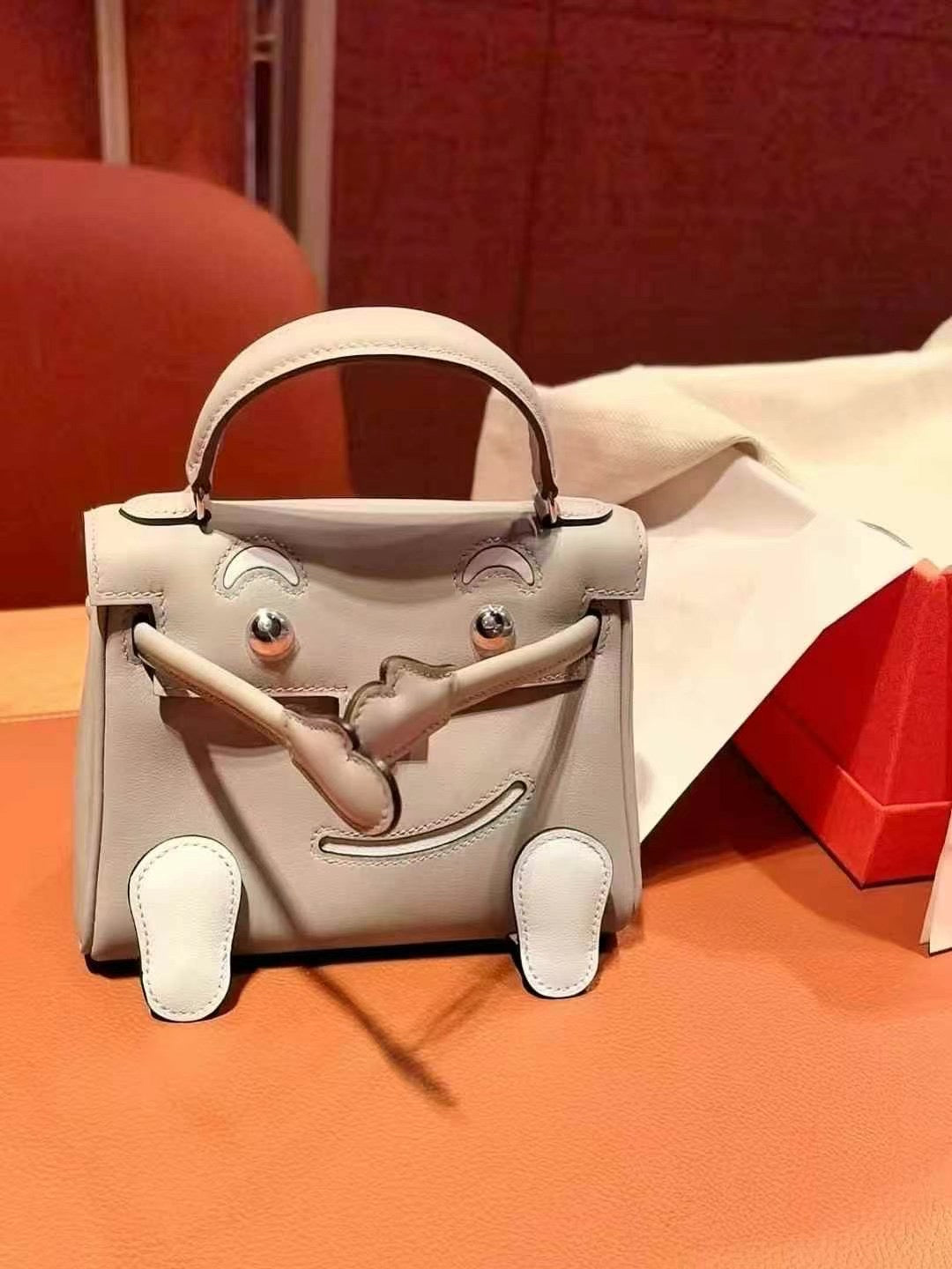 Hermès Kelly Doll (Quelle Idole) – 8U Glacier Blue & TO Mist Blue (K Stamp)