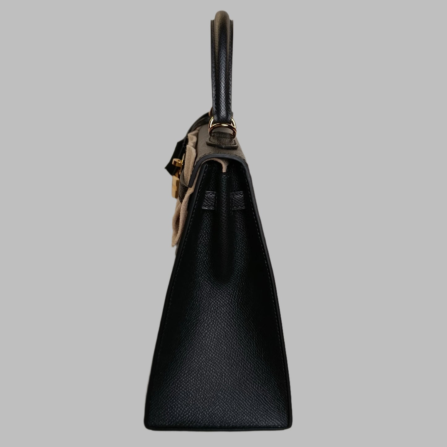 Hermès Kelly 25 /Black / Epsom/ Golden Accessories